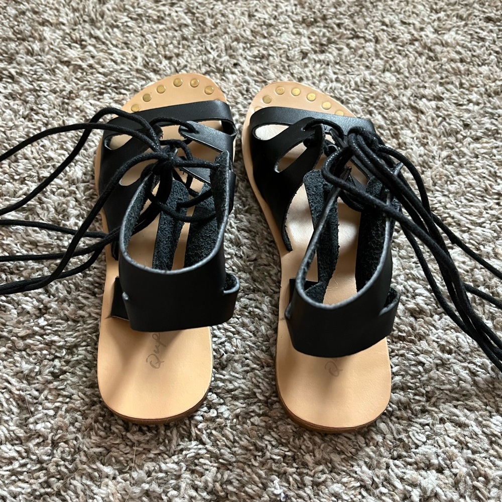 Qupid Black Leather Lace-Up Gladiator Sandals Size 6 - Picture 9 of 11